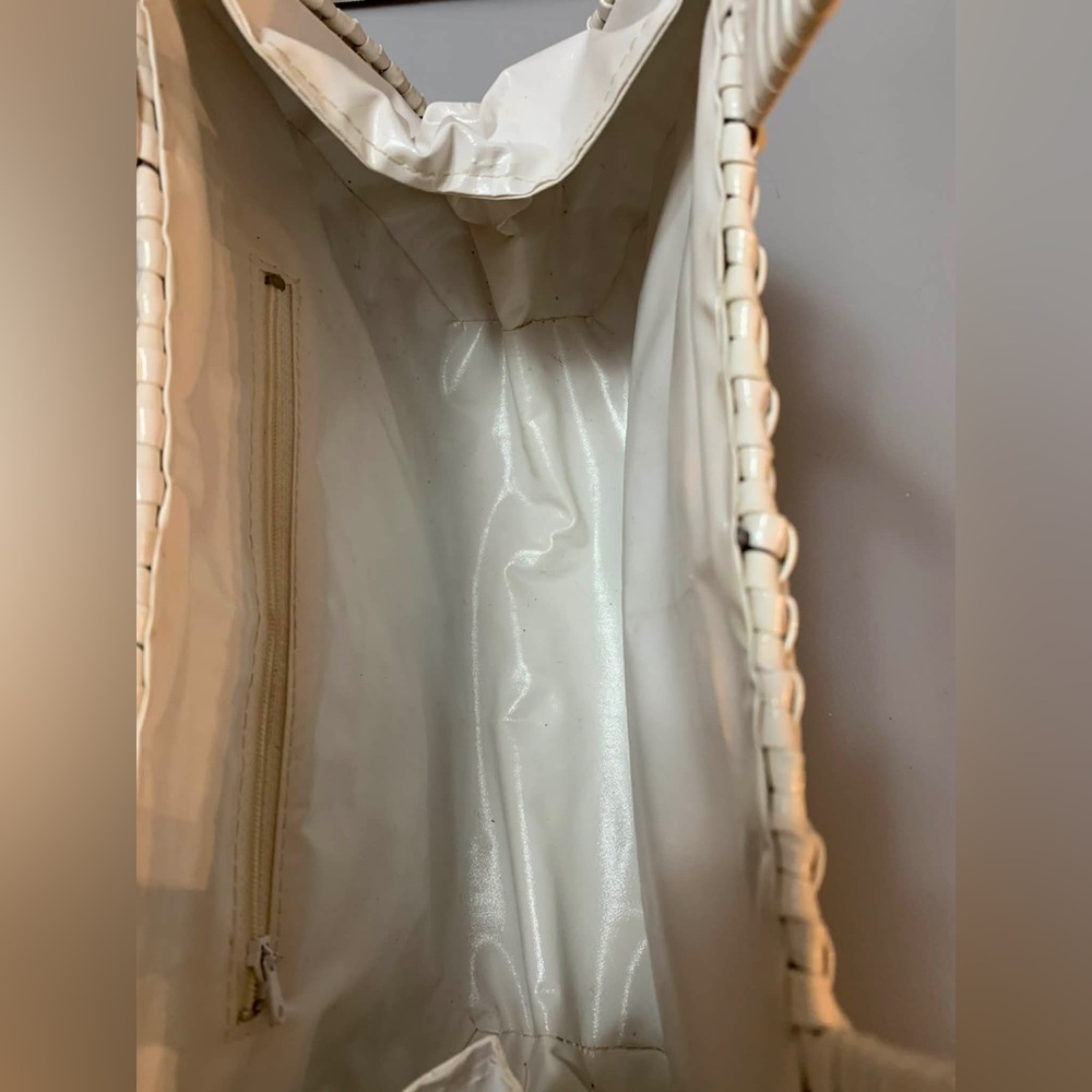 Vintage 1950s White and Gold Wicker Handbag - Picture 13 of 15